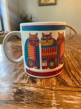 Vintage Laurel Burch Rainbow Cat Cousins Ceramic Mug 1988